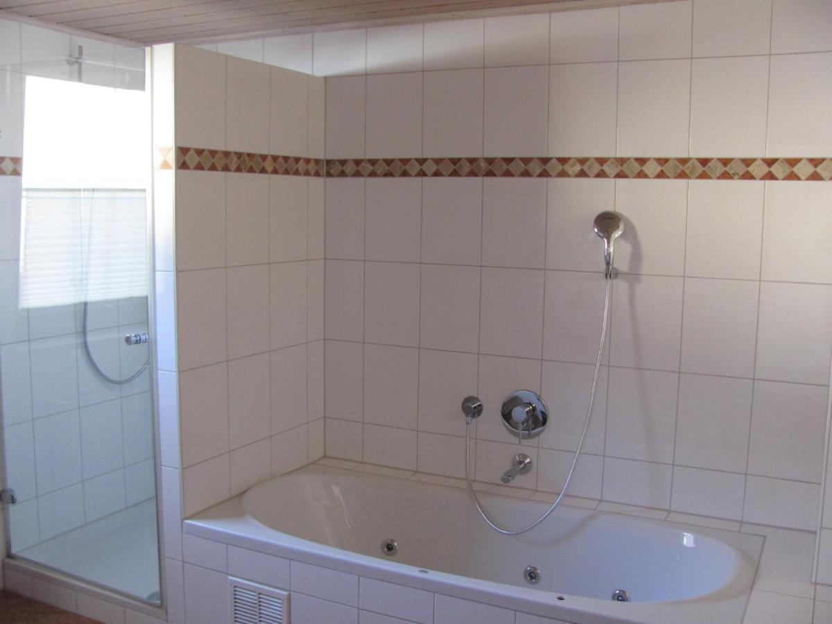 #7 Ferienhaus Mit Schlossblick Trunkelsberg Fuer Max 6 Personen,Kueche Komplett Eingerichtet, 2 Baeder 3 Schlafzimmer Top-Ausstattung Kültér fotó